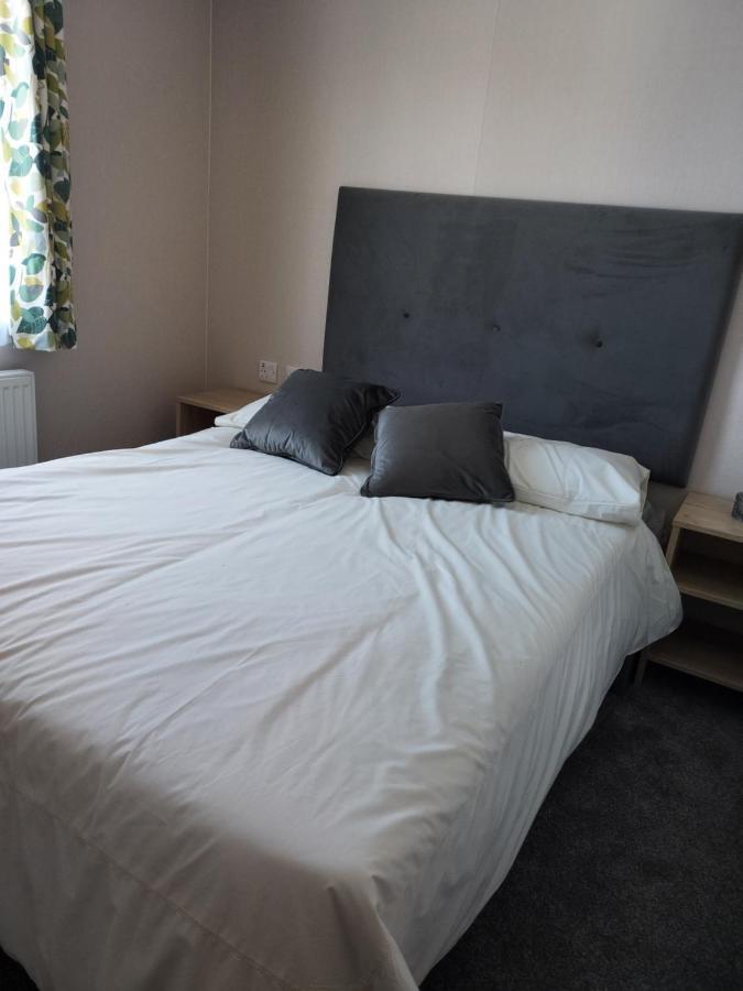 Hoburne Bashley Self-Catering Holiday Home 뉴밀튼 외부 사진